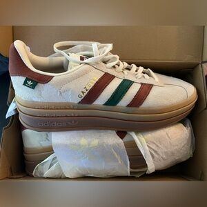 BNIB Gazelle Bold Women’s 9.5 - Cream/Sepia